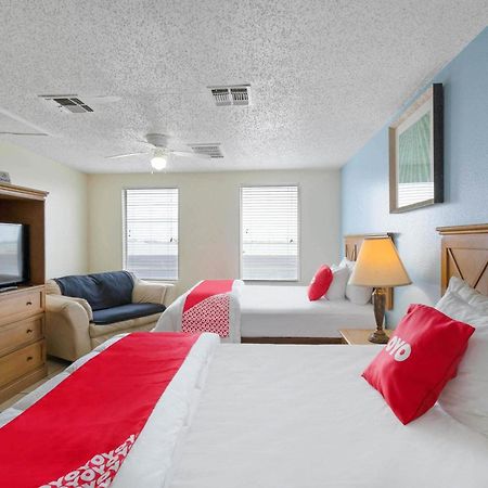 Oyo Hotel Rockport- Bay View Bagian luar foto