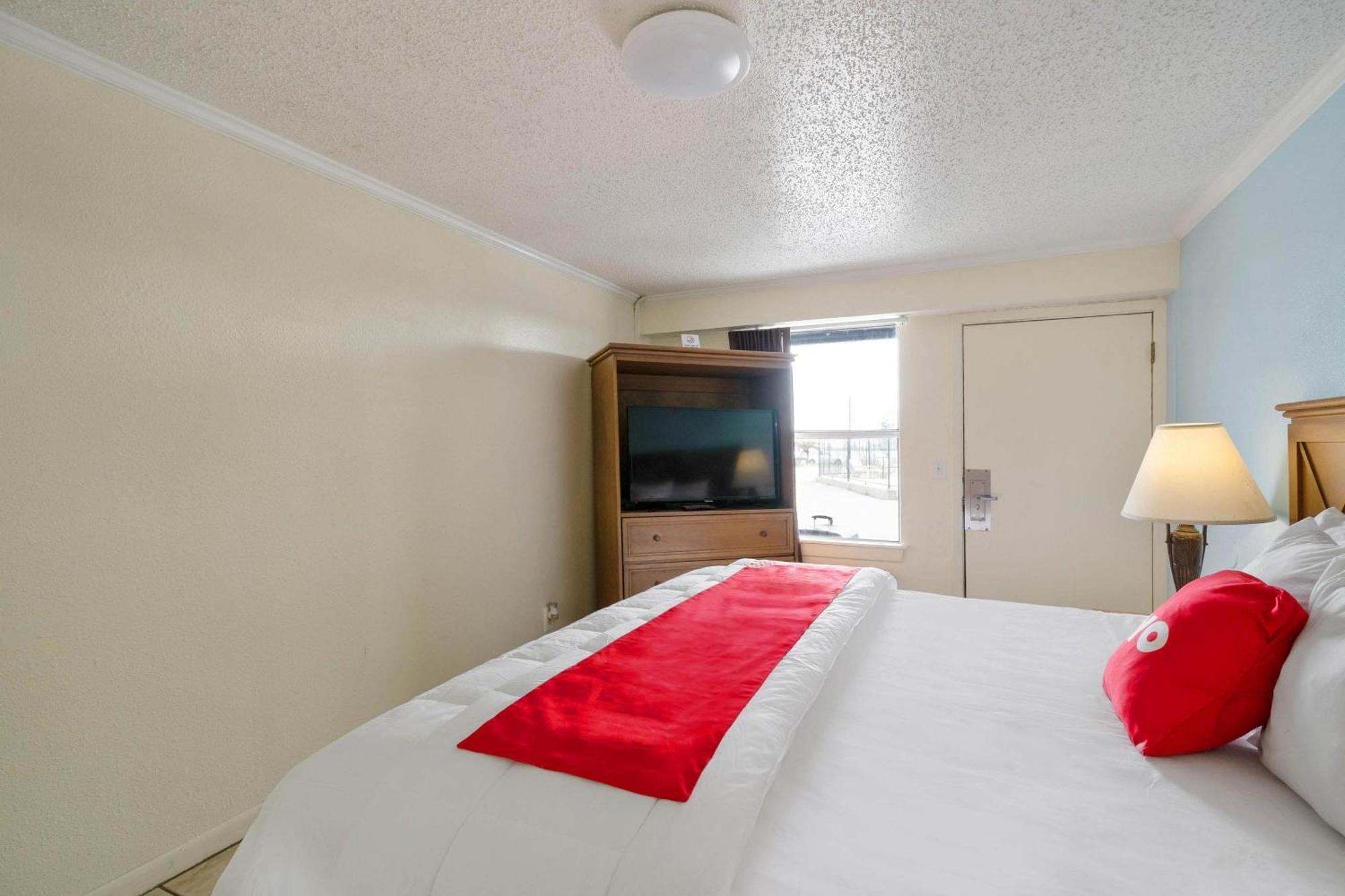 Oyo Hotel Rockport- Bay View Bagian luar foto