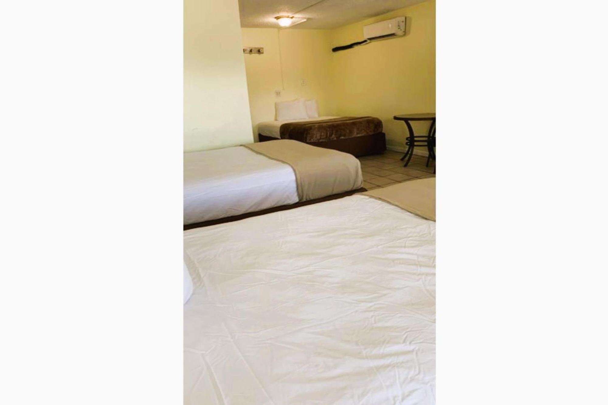 Oyo Hotel Rockport- Bay View Bagian luar foto